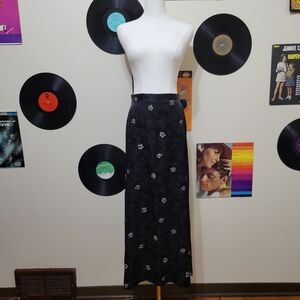 35th & 10th | Vintage Black Satin Floral Skirt